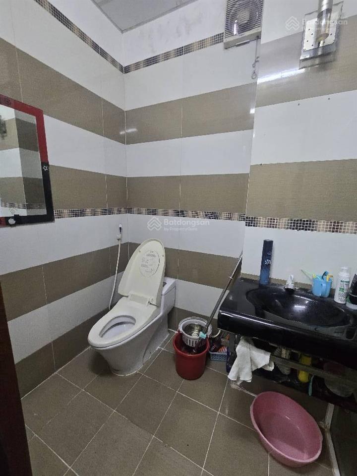 Bán nhà 5 tầng 6 pn  lê đức thọ p15  đường 12m  4x22  gần 90m2 vuông vức  nhỉnh 9 tỷ