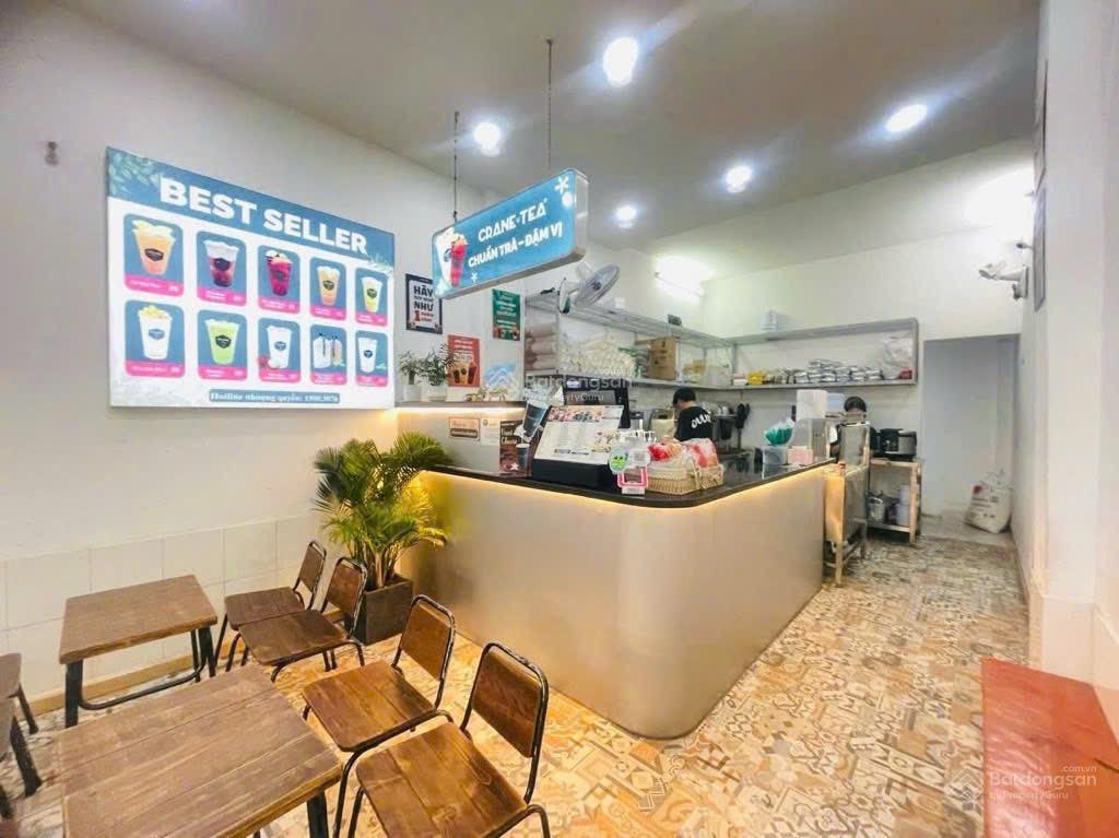 Mặt tiền phan đình phùng phú nhuận  45m2  kinh doanh đỉnh  ngay trường kinh tế đối ngoại