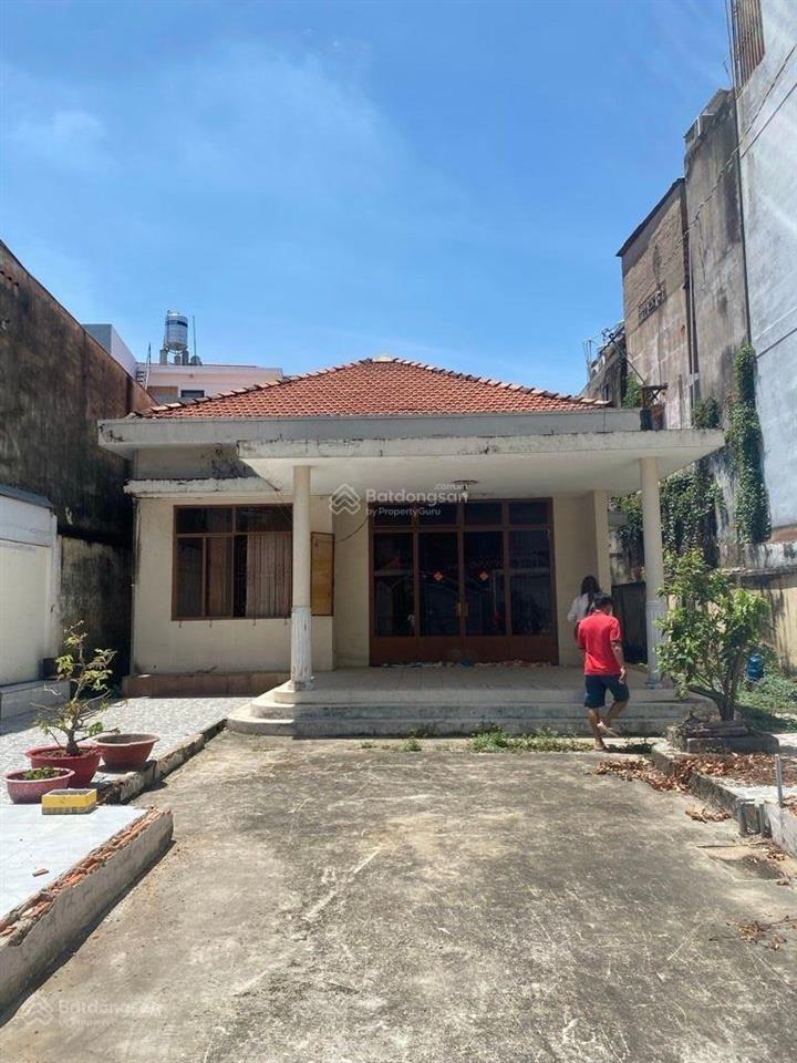 Đất dt khủng  12x30  330m2 sổ vuông  mặt tiền đường nguyễn duy cung  ngay emart  xây cao tầng