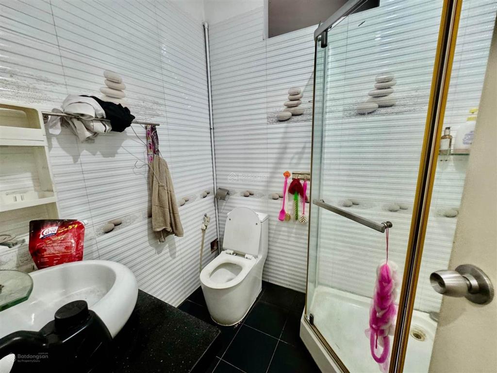 Bán nhà 3 tầng  lê đức thọ  đường xe hơi 9m  4x23  92m2 sổ vuông  xây cao tầng thoải mái
