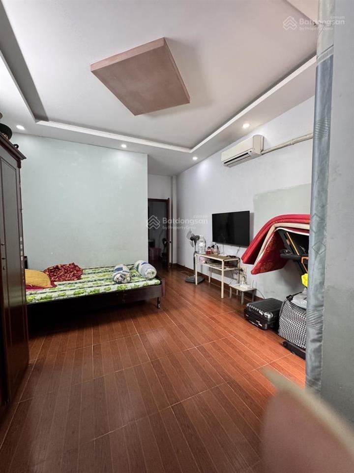 Nhà 3 tầng 1 sẹc phan văn trị ngay emart  sát bình thạnh  hẻm xe tải thông  4.5x14m  80m²