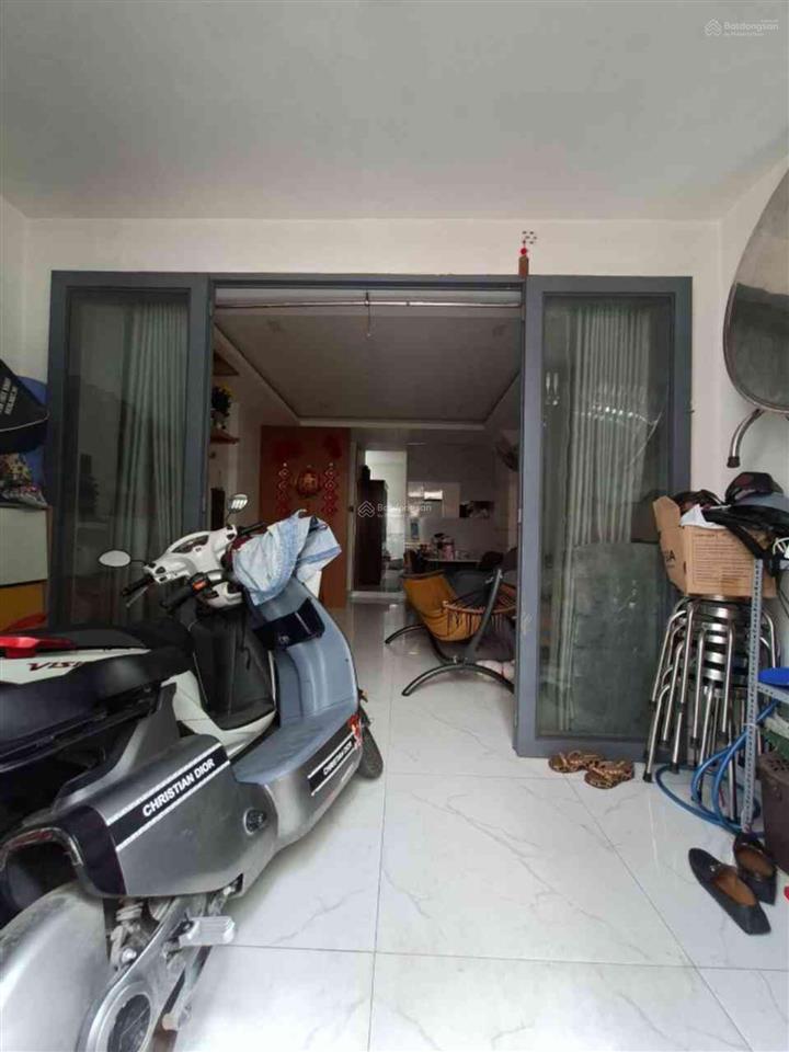 Bán nhà mới 2 tầng  thống nhất p11 gv  gần bệnh viện hồng đức  4x10.5m  41m2  nhỉnh 3 tỷ