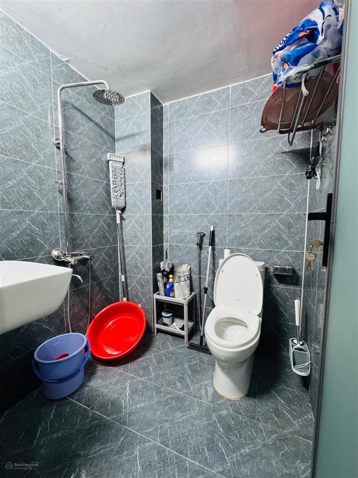 Quang trung đối diện mercedes  hẻm xe hơi  2 tầng 2 pn  4.1x14  55m2  nhà mới ở ngay