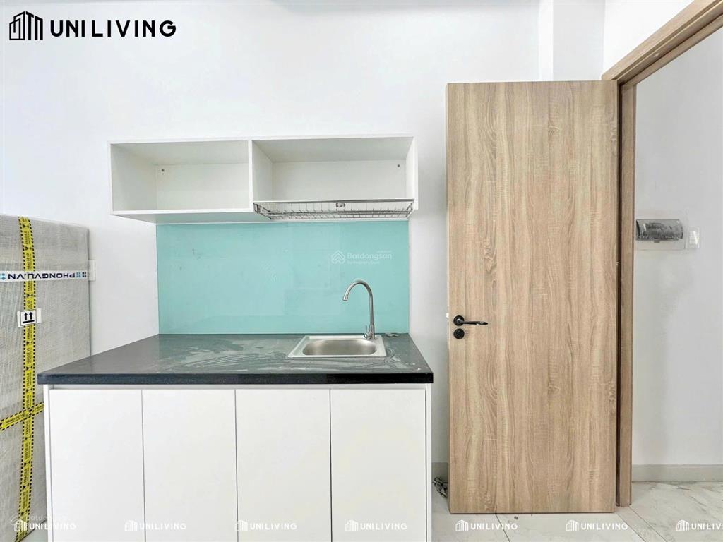 Trục phạm văn đồng  căn hộ ban công full nội thất mới tinh!