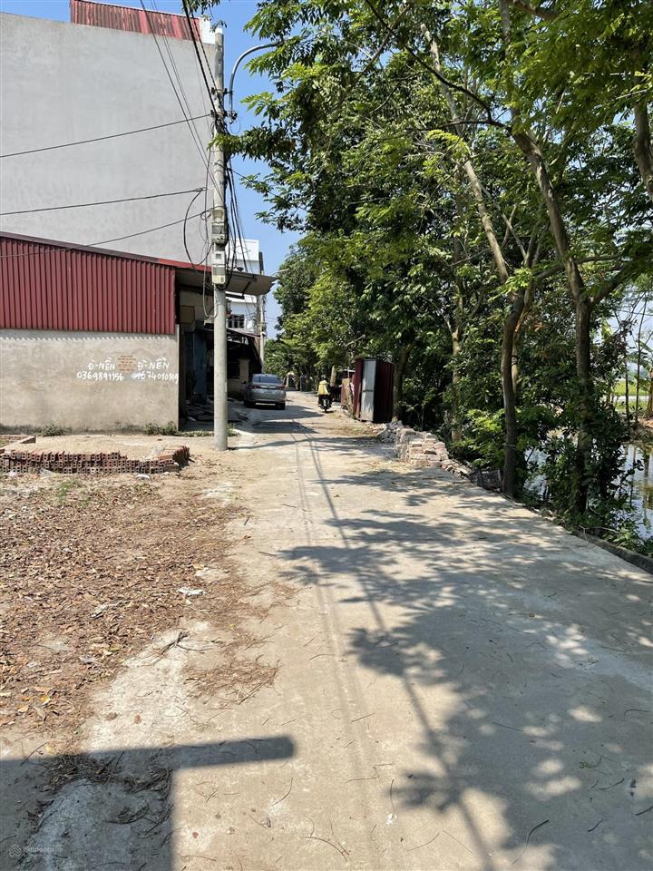 Chính chủ cần bán lô đất 57m2 tại liên hà đông anh giá nhỉnh 4 tỷ đường ô tô tránh sát vingroup