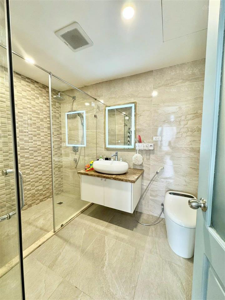{ ảnh thật } chính chủ bán căn hộ chung cư 34t hoàng đạo thuý full nội thất sịn đẹp cao cấp