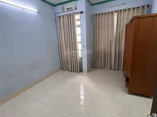 Bán nhà đường bông sao quận 8, 30m2 2pn, gần chợ, giá 3.6 tỷ còn thương lượng