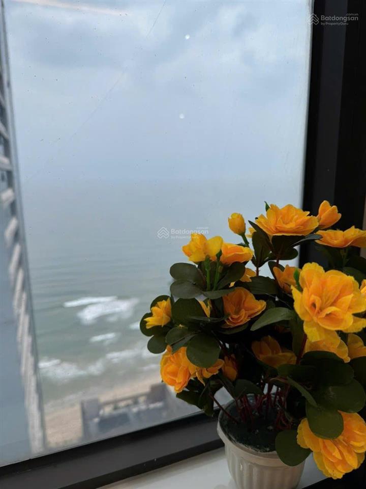 Bán gấp căn hộ 2 pn cách biển mỹ khê 100m, giá 3,15 tỷ, siêu rẻ. chính chủ