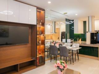 Gấp bán căn hộ 2 pn, 2wc, view biển, view sông, núi ngay gần trung tài chính quốc tế