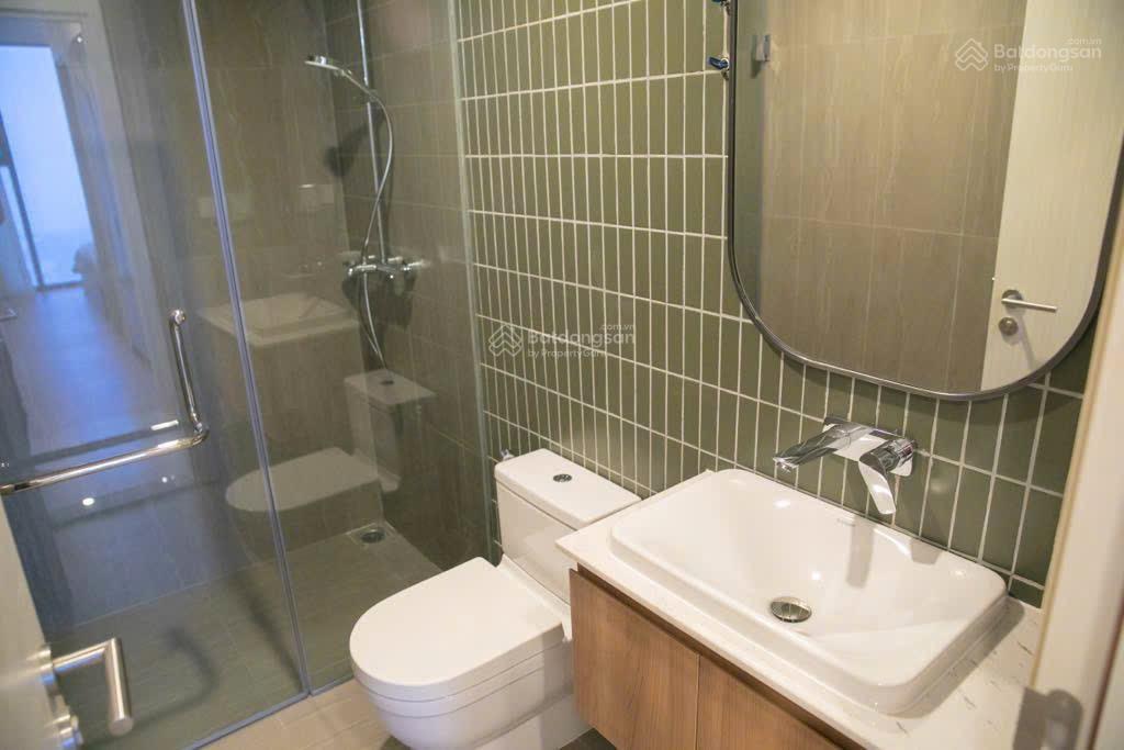 5 tỷ, 68,8m2, căn 2pn, 2wc, full nội thất đẹp, khai thác dòng tiền cực tốt