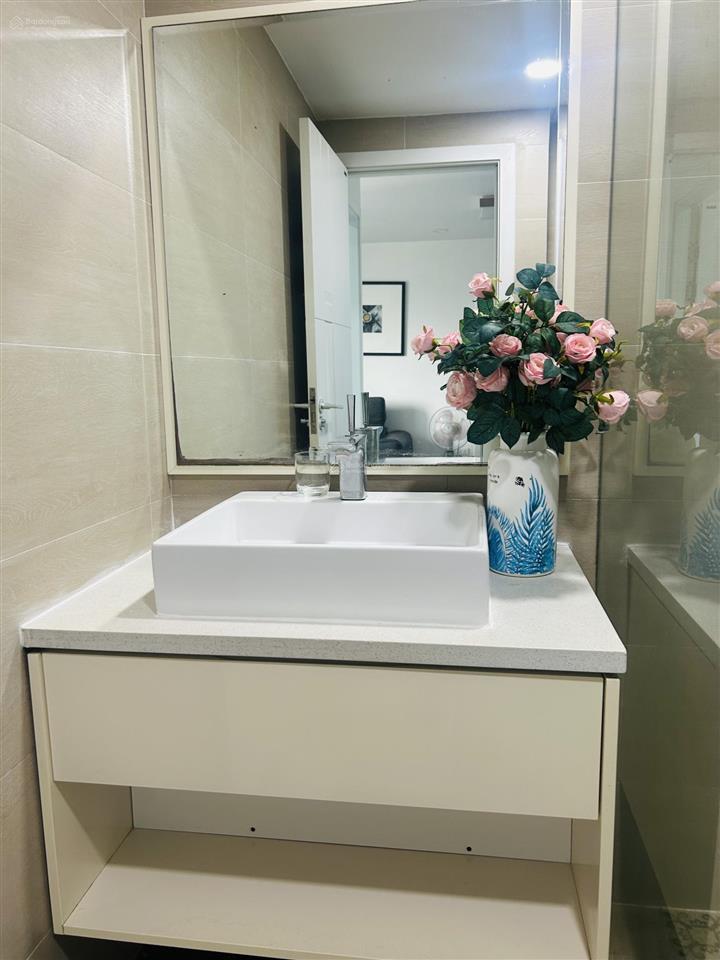 Căn hộ view biển 3 phòng ngủ, 89m2, full nội thất, hướng nam làm việc chính chủ