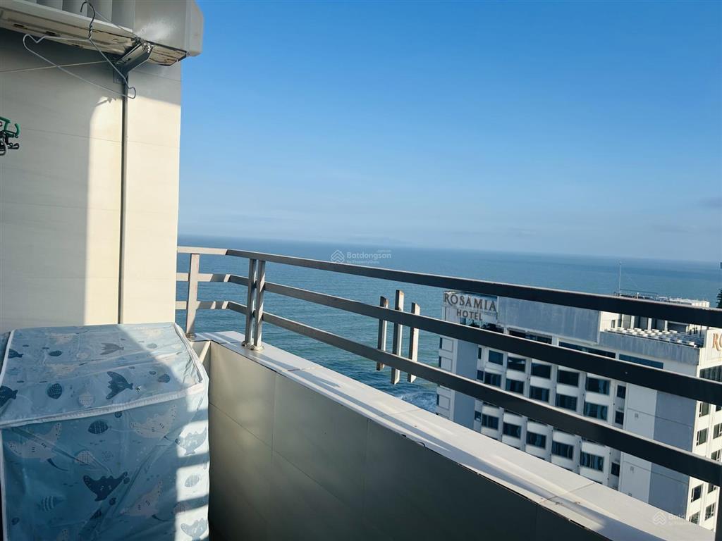 Căn hộ view biển 3 phòng ngủ, 89m2, full nội thất, hướng nam làm việc chính chủ