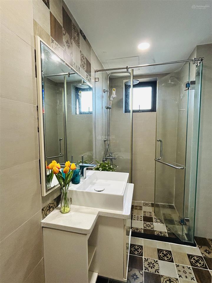 Căn hộ view biển 3 phòng ngủ, 89m2, full nội thất, hướng nam làm việc chính chủ