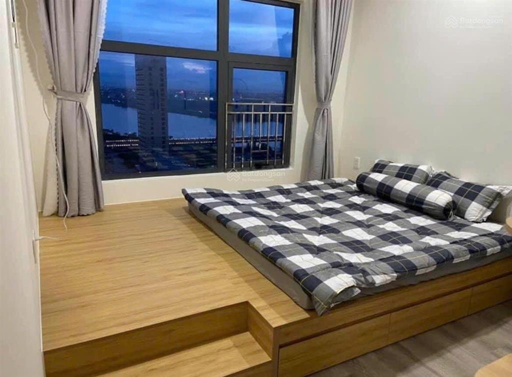 Bán gấp căn hộ 2pn, 2wc, diện tích 68m², giá bán 4,3 tỷ. gặp chủ thương lượng