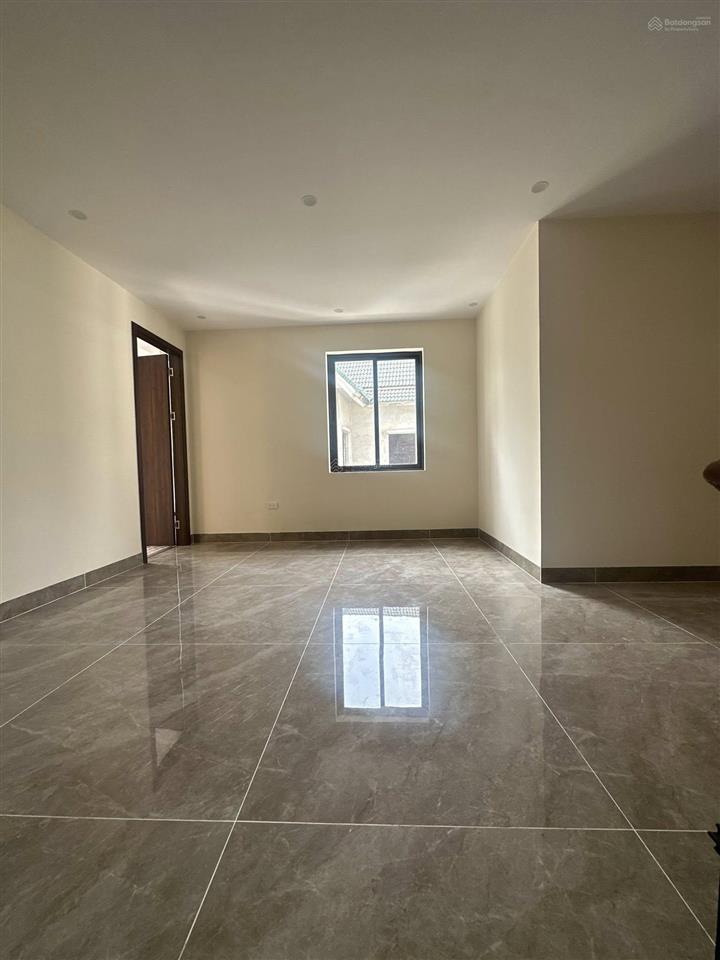 Bán biệt thự khu k7, thoáng trước sau, có sân vườn view công viên 65ha