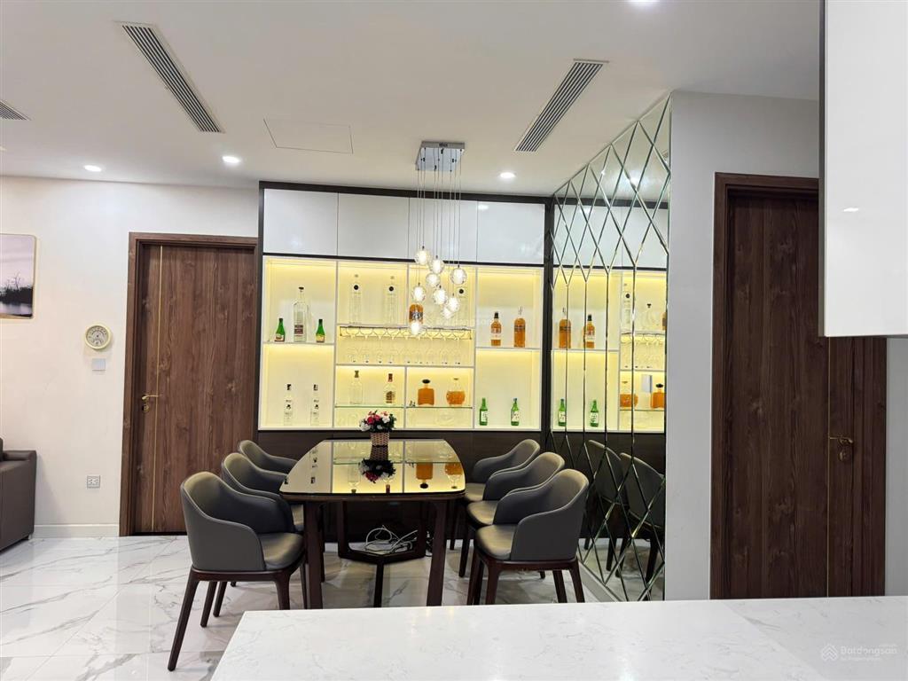 Chính chủ bán căn 3 phòng ngủ tòa s5 ciputra sẵn sổ đỏ
