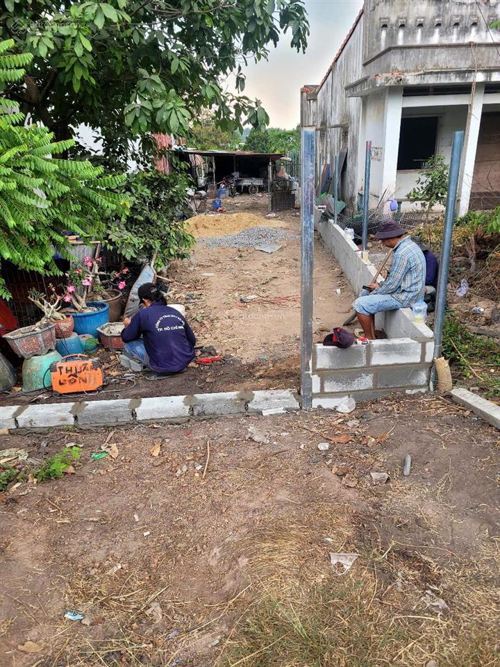 Cần bán nhanh lô đất full thổ cư ngay mặt tiền đường nhựa bến đình 6x40 m