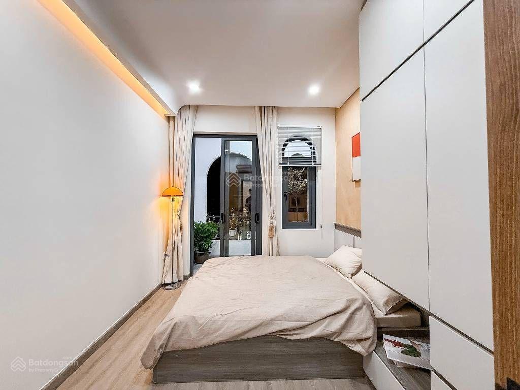 Bán nhà 3 tầng,hẻm 8 m,gần nhà ga t3, tân bình.diện tích sàn 60 m2.chủ giảm 200 tr trước tết