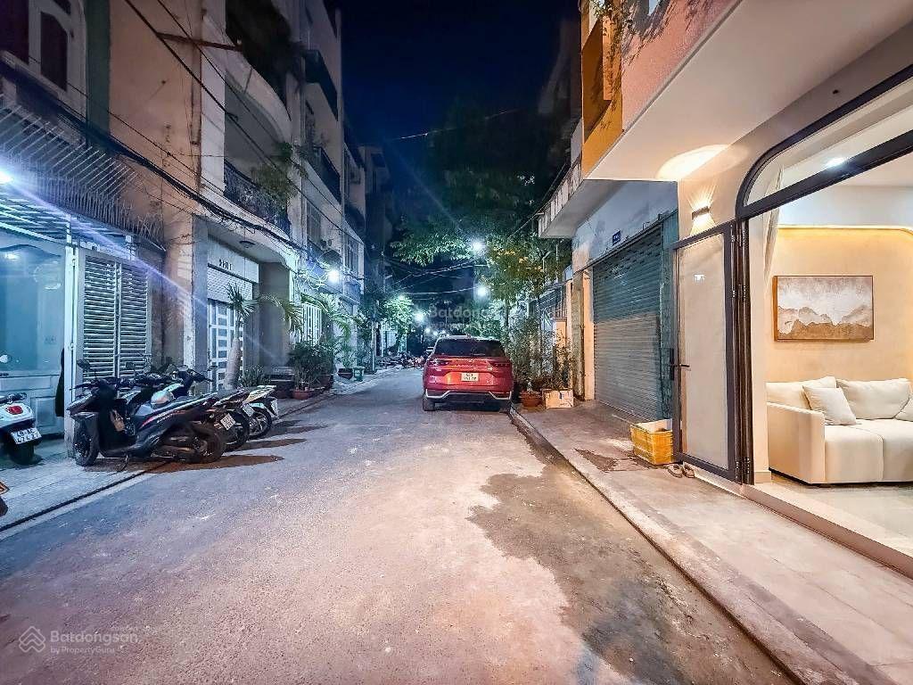 Bán nhà 3 tầng,hẻm 8 m,gần nhà ga t3, tân bình.diện tích sàn 60 m2.chủ giảm 200 tr trước tết