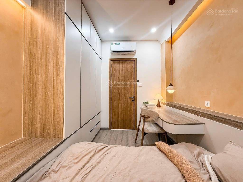 Bán nhà 3 tầng,hẻm 8 m,gần nhà ga t3, tân bình.diện tích sàn 60 m2.chủ giảm 200 tr trước tết