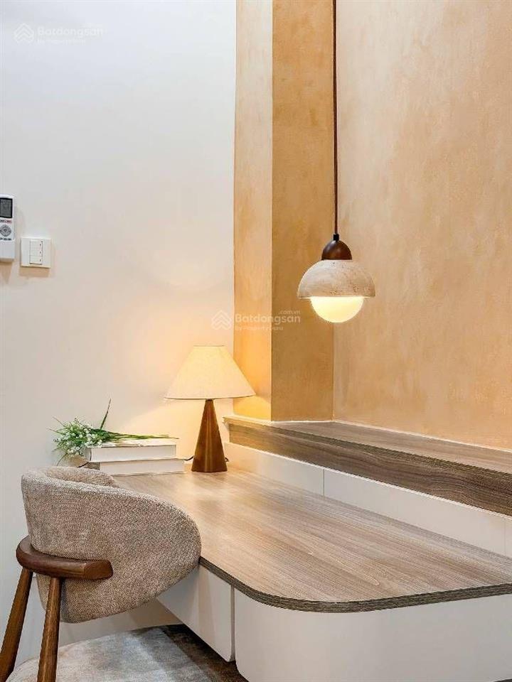 Bán nhà 3 tầng,hẻm 8 m,gần nhà ga t3, tân bình.diện tích sàn 60 m2.chủ giảm 200 tr trước tết