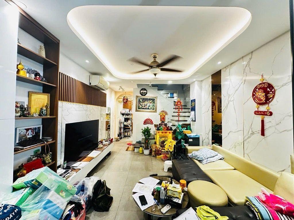 Bán nhà mặt tiền, 4 tầng, khu vip bàu cát, tân bình, diện tích 72 m2, giá hơn 17 tỷ