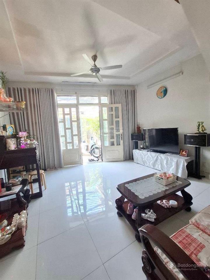Bán nhà mặt tiền, 4 tầng, khu vip bàu cát, tân bình, diện tích 72 m2, giá hơn 17 tỷ