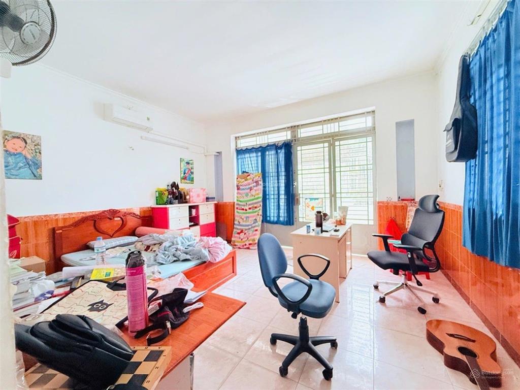 Bán nhà 3 tầng, hẻm xe hơi, trường chinh, phường tân bình, tân bình, diện tích 61 m2, giá hơn 6 tỷ