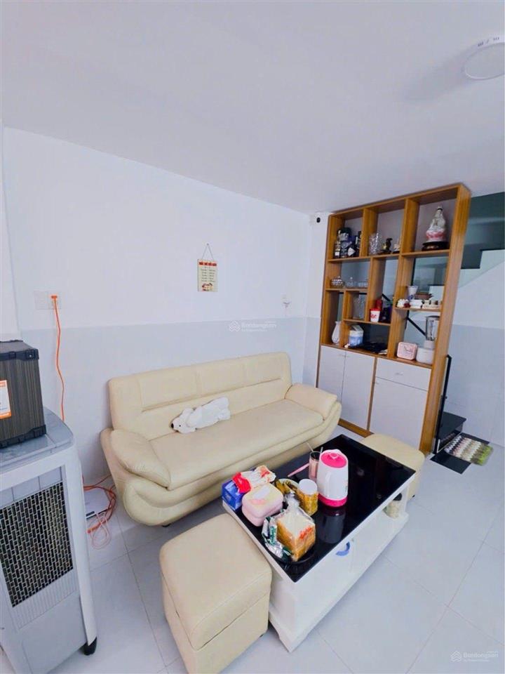 Bán nhà 3 tầng, hẻm xe hơi, vườn lài, tân phú, diện tích 40 m2, giá hơn 5 tỷ