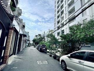 Bán căn hộ dịch vụ,8 tầng hẻm xe hơi thông,cách mạng tháng 8, q10,diện tích 86 m, giá 18 tỷ