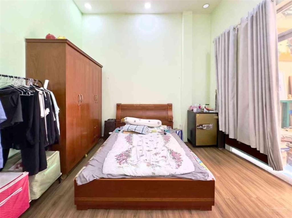 Bán nhà mặt tiền 3 tầng, bắc hải, hoà hưng, q10, diện tích 101m2, giá hơn 12 tỷ