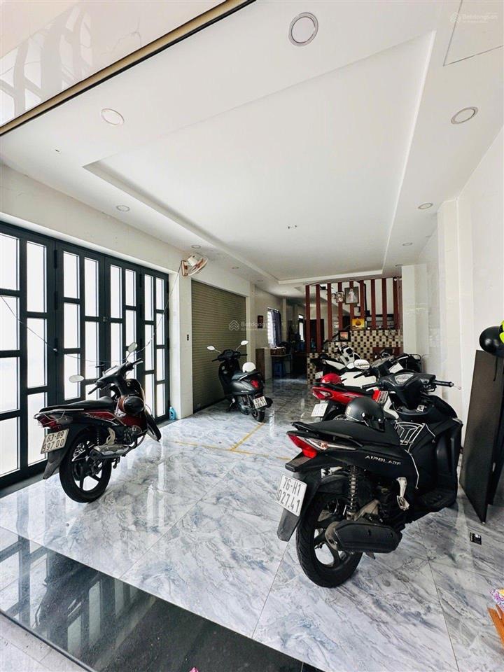 Bán nhà 3 tầng, hẻm 8 m, vườn lài, tân phú, diện tích 75 m2, giá hơn 8 tỷ