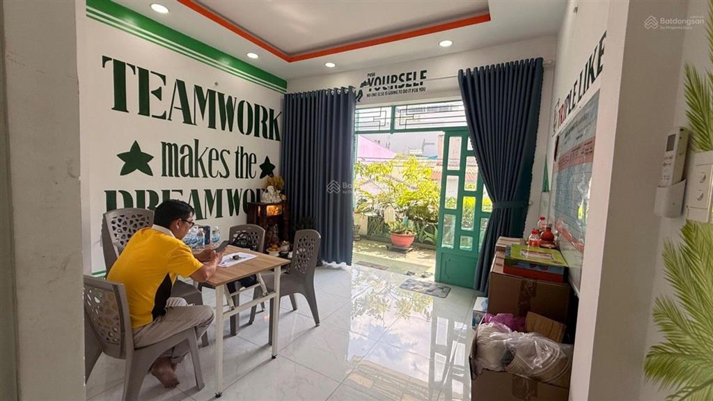 Bán nhà 2 tầng, hẻm xe hơi thông, lũy bán bích, phú thạnh, tân phú, diện tích 64m2, giá hơn 6 tỷ