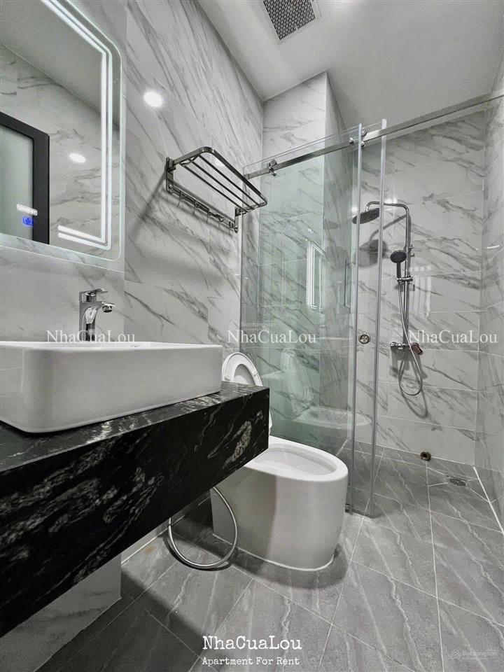 Căn hộ studio bancol đẹp mới 100% ngay tại quận 10, thang máy full nội thất