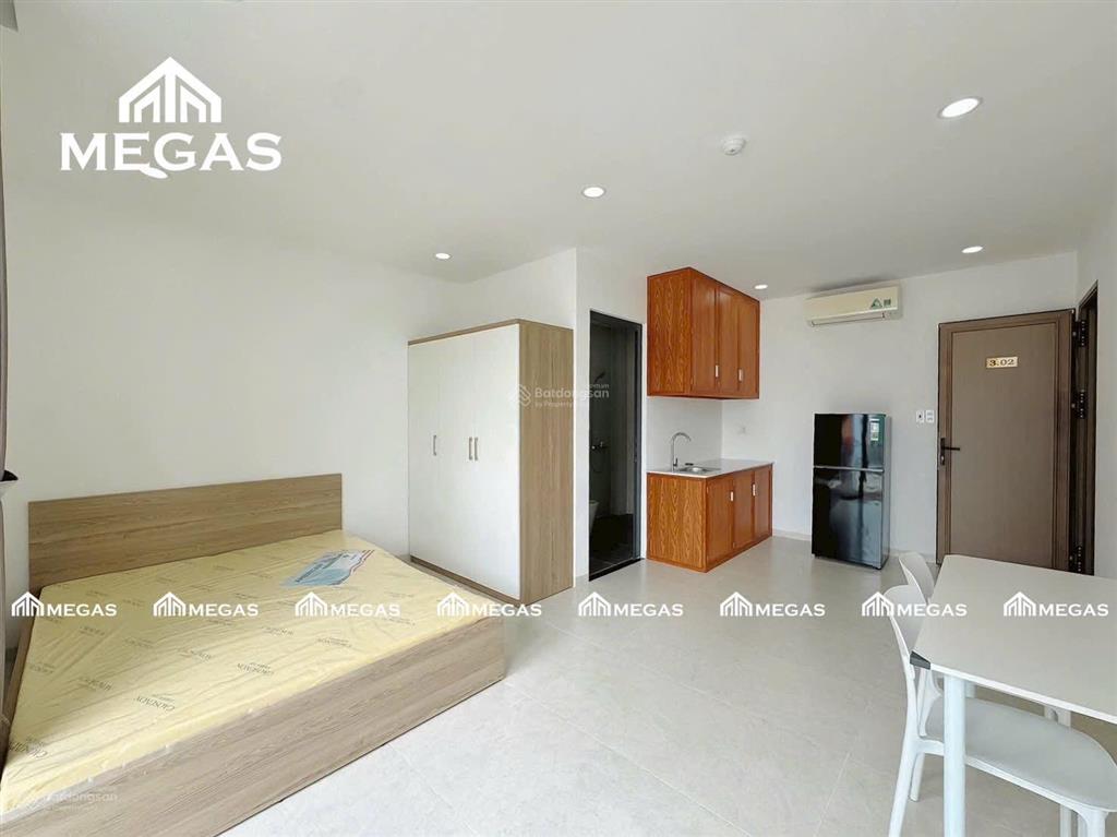 Studio cửa sổ thoáng full nội thất ngay cmt8, quận 10