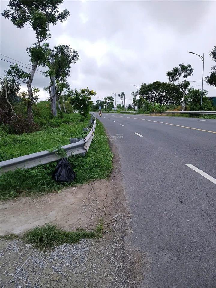 Bán đất thổ cư 100% sổ riêng cách ql1 chỉ 50m  hộ phòng, giá rai