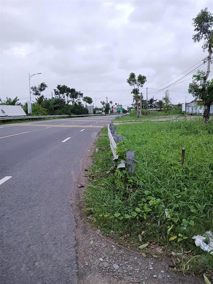 Bán đất thổ cư 100% sổ riêng cách ql1 chỉ 50m  hộ phòng, giá rai