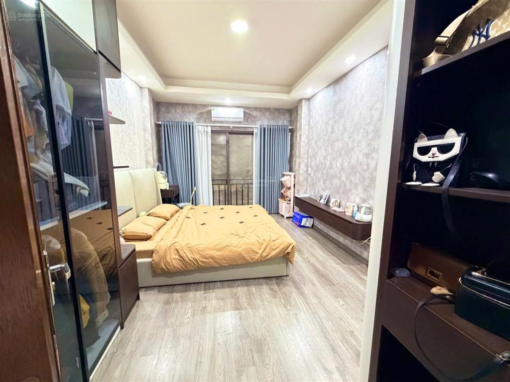 Bán nhà thịnh quang  mới cứng  hai thoáng  kinh doanh  ô tô đỗ cửa  48m* 5 tầng  14 tỷ