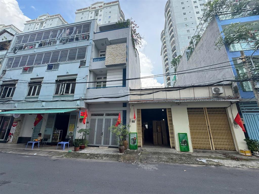 Chủ gửi bán nhà ngang 8mx18m vuông vức tiện xây mới không lỗi, cơ hội hiếm có để sở hữu