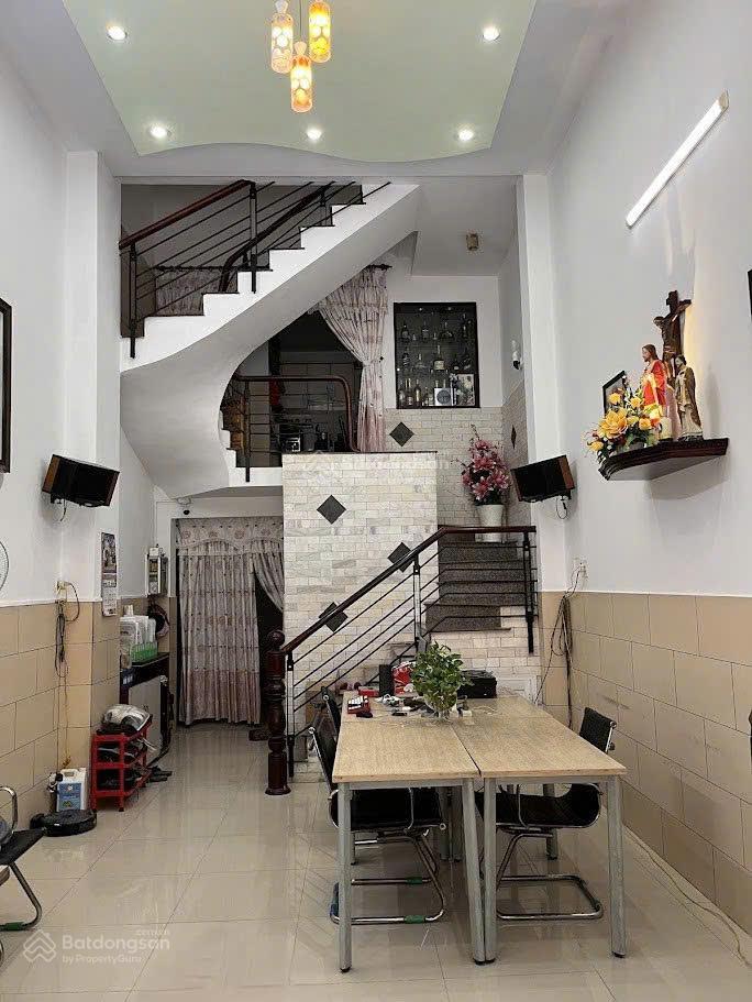 Bán nhà mặt tiền kd nguyễn xuân khoát phường tân thành (4x13m 2 lầu mới) giá 11 tỷ tl