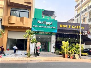 Bán nhà mtkd tân hương vị trí hiếm có( 4x16m cn 64m2 cấp 4) giá 12.8 tỷ tl