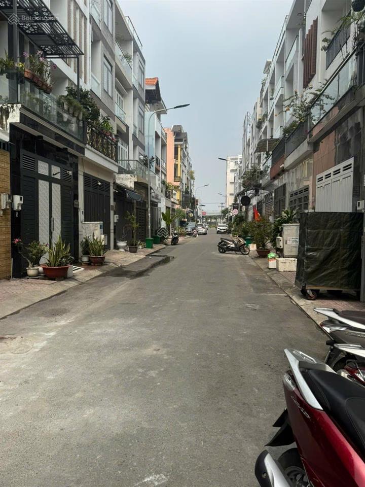 Bán nhà hẻm nhựa 8m phường tân sơn nhì(4x16m 2 lầu st) có khuôn viên, điện âm giá 11.2 tỷ tl