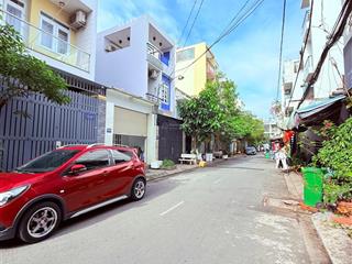 Bán nhà hẻm nhựa 8m vip phường tân sơn nhì (4x17m 2 lầu st) giá 10 tỷ tl