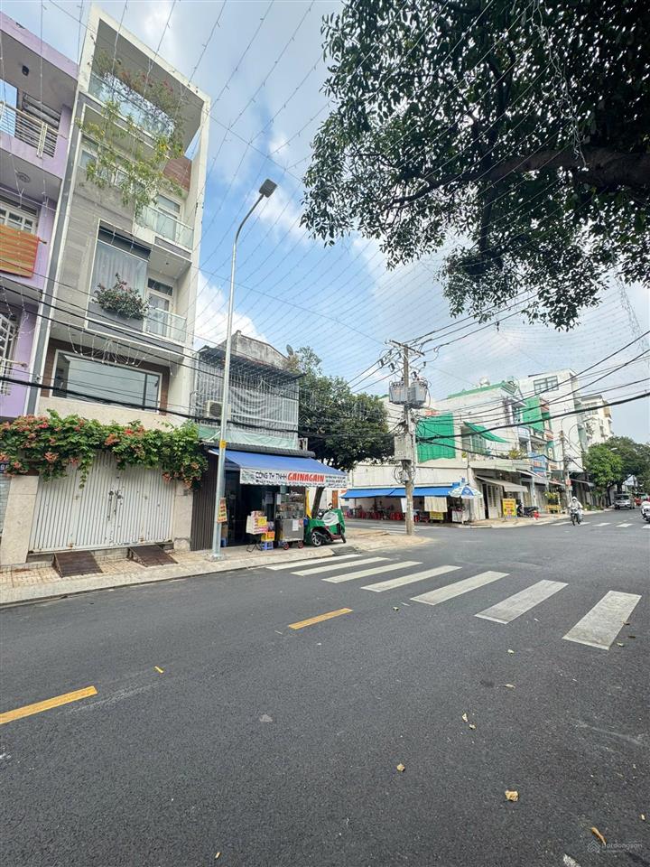 Bán nhà mt thành công (4x17,5m 2 lầu st nhà mới tiện vào ở 4pn, 5wc gần lũy bán bích) 14,5 tỷ