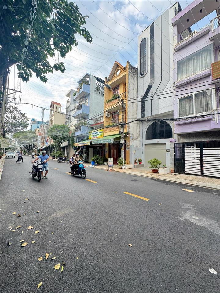 Bán nhà mt thành công (4x17,5m 2 lầu st nhà mới tiện vào ở 4pn, 5wc gần lũy bán bích) 14,5 tỷ