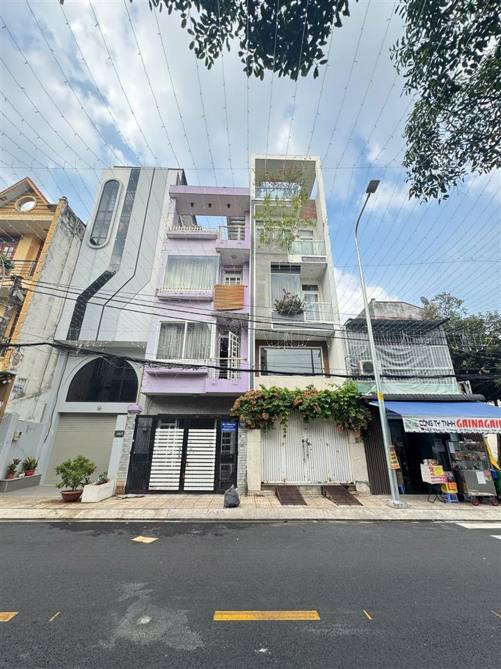 Bán nhà mt thành công (4x17,5m 2 lầu st nhà mới tiện vào ở 4pn, 5wc gần lũy bán bích) 14,5 tỷ
