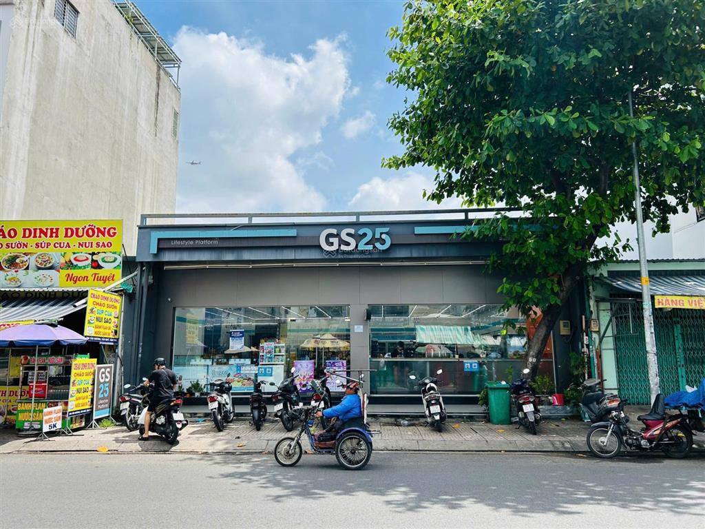 Bán nhà mtkd đường tân hương (12x18m vuông) gần chợ tân hương, cho thuê dài hạn( diện tích hiếm)