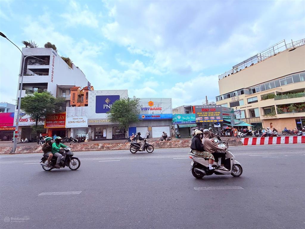 Bán nhà mtkd lê trọng tấn (10x50m vuông, 3 lầu ) gần đại học công thương tân phú 90 tỷ tl