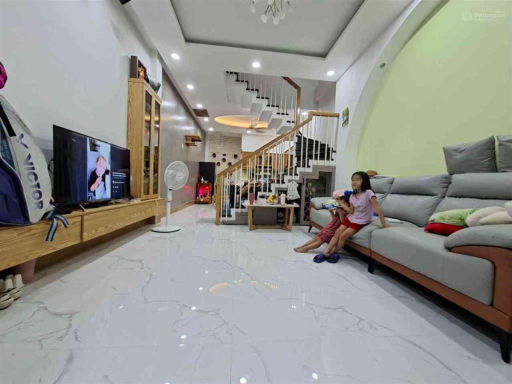 Lên sóng  nhà tốt  đường thống nhất  quận gò vấp dt 42m2  4m x 11m