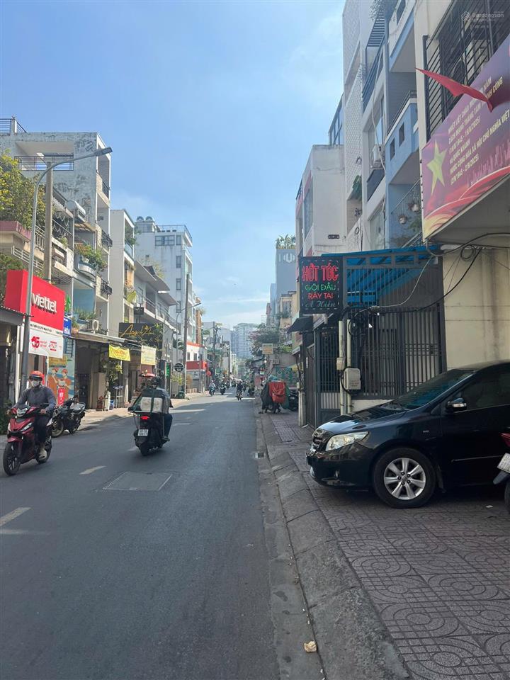 Phú nhuận  mặt tiền kd 3 tầng  liền kề nguyễn trọng tuyển, trần huy liệu  35m2 8.5 tỷ